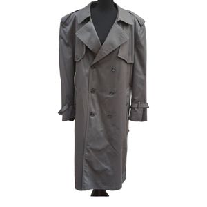 Timeless London Fog Trench Coat - Classic Style Sz‎ 46R
